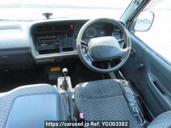 Used 2003 MT toyota hiace-van TRH112K Image[26]