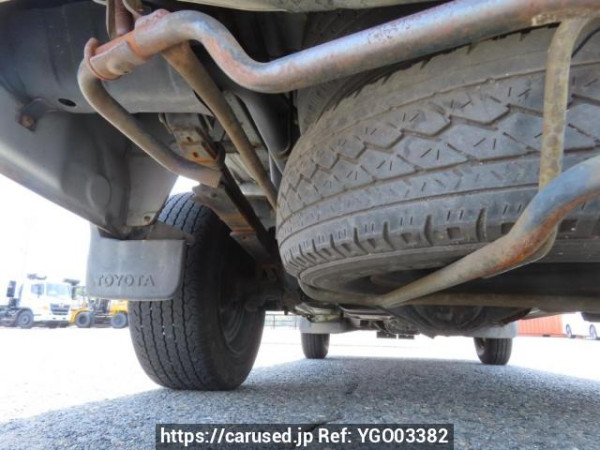 Used 2003 MT toyota hiace-van TRH112K Image[45]