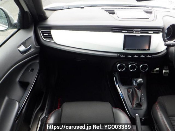 Used 2013 AT alfa-romeo giulietta 940141 Image[16]