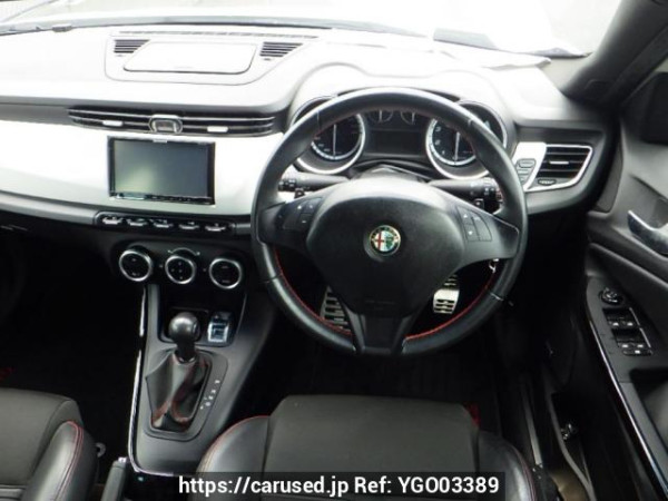 Used 2013 AT alfa-romeo giulietta 940141 Image[17]