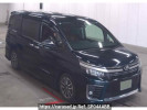 Toyota Voxy ZRR85W