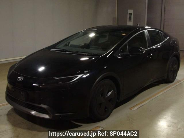 2024 Toyota Prius ZVW60