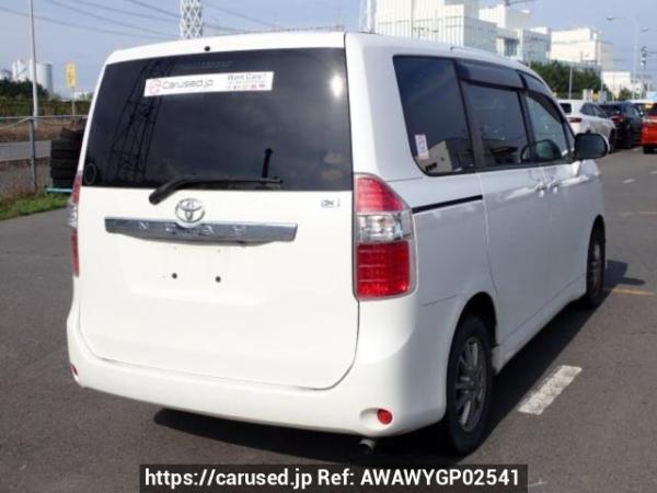 Used 2010 AT toyota noah ZRR70G Image[6]