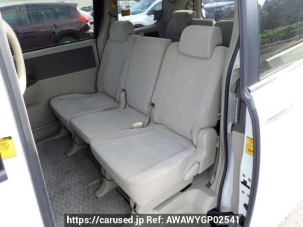 Used 2010 AT toyota noah ZRR70G Image[15]