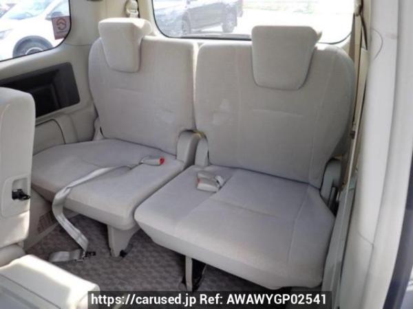 Used 2010 AT toyota noah ZRR70G Image[16]