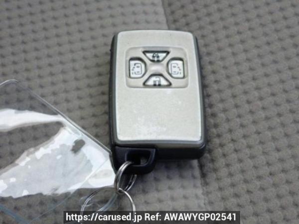 Used 2010 AT toyota noah ZRR70G Image[29]