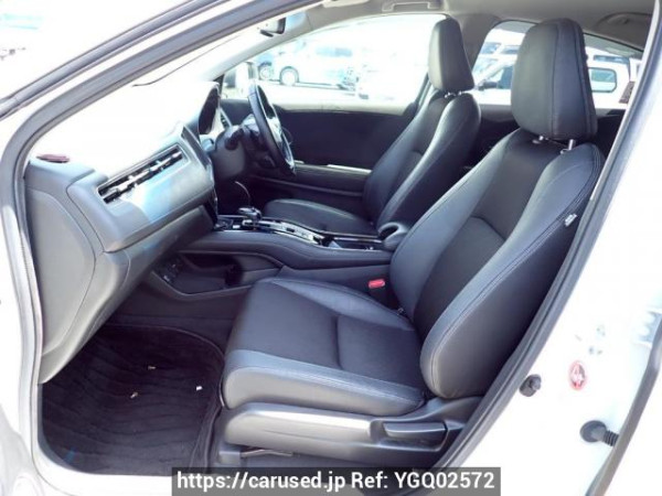 Used 2018 AT honda vezel RU3 Image[13]