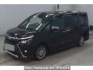 Toyota Voxy ZWR80W