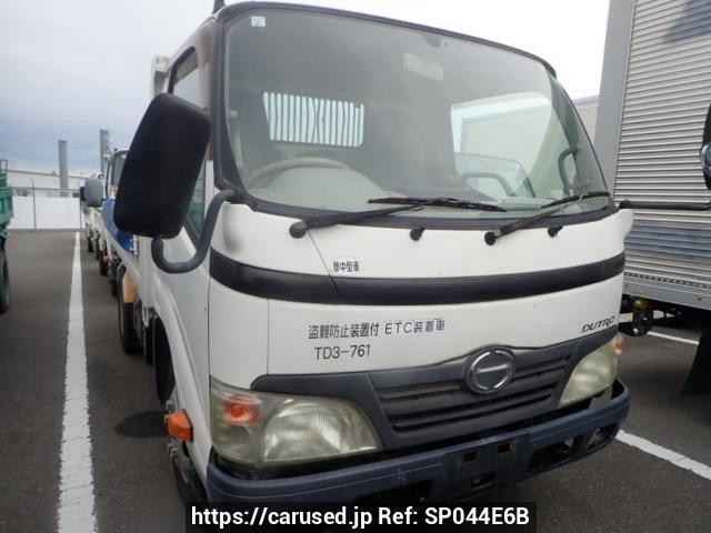 2010 Hino DUTRO XZU314T