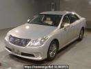 Toyota Crown GRS200