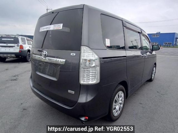 Used 2010 AT toyota noah ZRR70G Image[6]