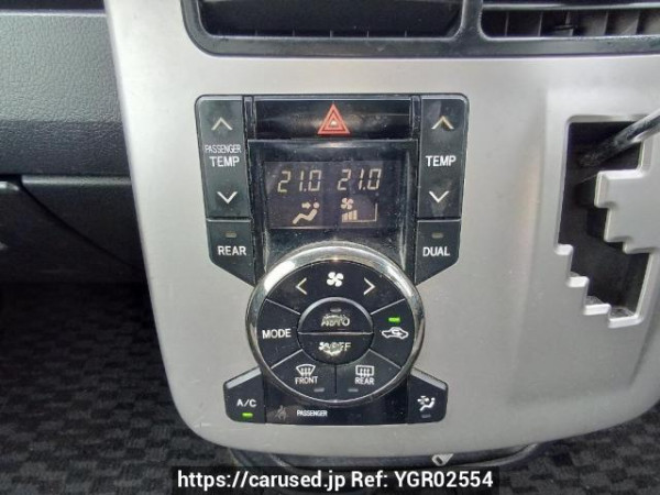 Used 2010 AT toyota noah ZRR70G Image[24]