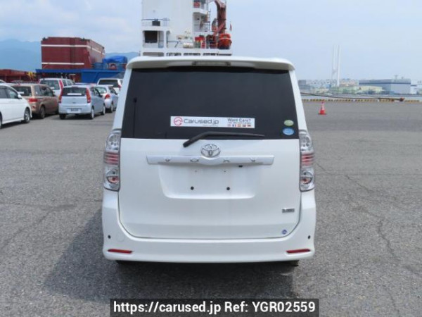 Used 2009 AT toyota voxy ZRR70W Image[5]
