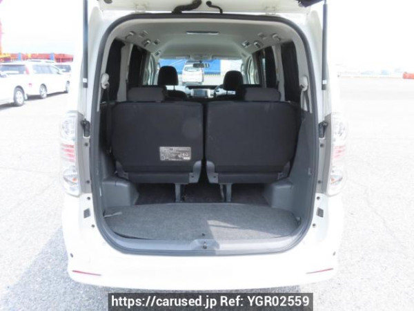 Used 2009 AT toyota voxy ZRR70W Image[8]