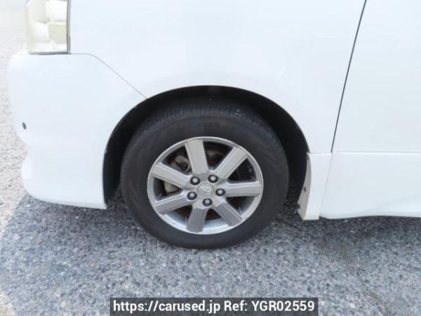 Used 2009 AT toyota voxy ZRR70W Image[35]