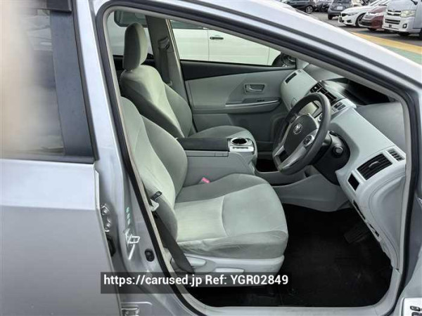 Used 2011 CVT toyota prius-alpha ZVW41 Image[18]