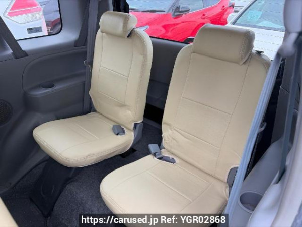 Used 2004 AT toyota sienta NCP81G Image[8]