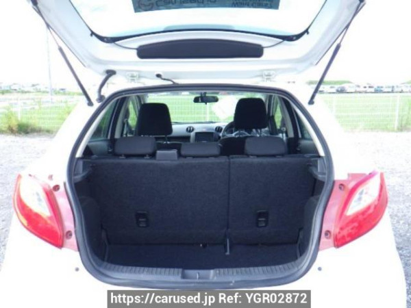 Used 2011 AT mazda demio DEJFS Image[8]