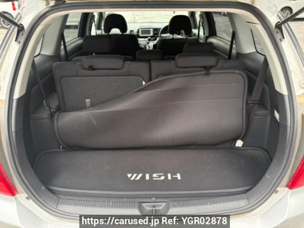 Used 2004 AT toyota wish ZNE10G Image[8]