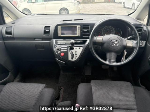 Used 2004 AT toyota wish ZNE10G Image[17]