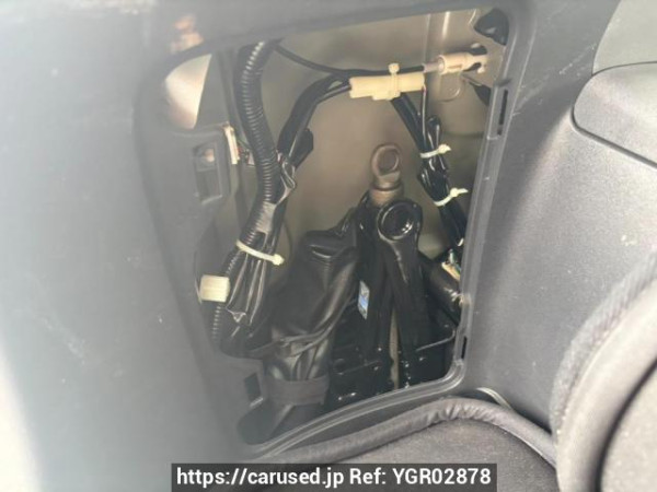 Used 2004 AT toyota wish ZNE10G Image[43]