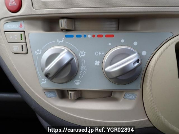 Used 2005 AT toyota sienta NCP81G Image[21]