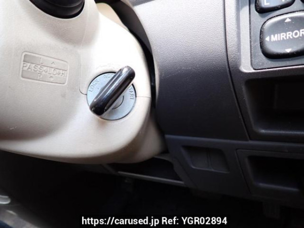 Used 2005 AT toyota sienta NCP81G Image[26]