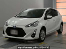 Toyota Aqua NHP10