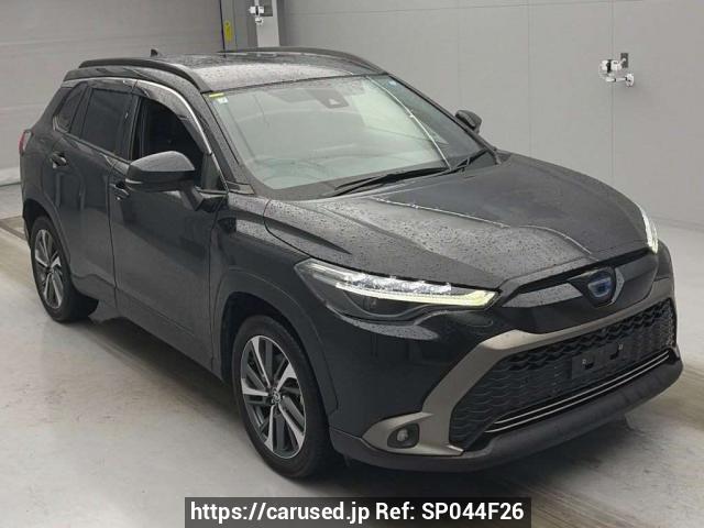 Buy Used 2023 Toyota Corolla Cross ZVG11 (SP044F26) - Carused.jp