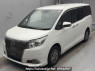 Used 2017 AT toyota esquire ZRR80G Image[0]