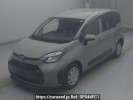 Toyota Sienta MXPC10G