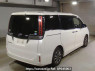 Used 2018 AT toyota esquire ZRR80G Image[1]
