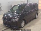Toyota Voxy ZRR85G