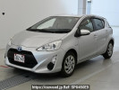 Toyota Aqua NHP10