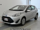 Toyota Aqua NHP10