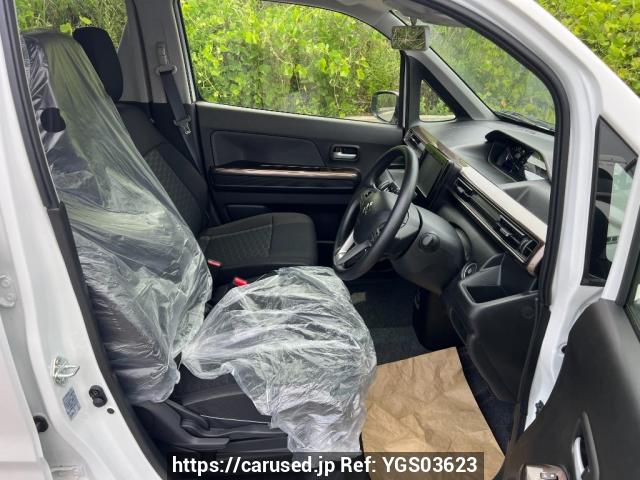 Suzukasan出品 Buy Used 2025 Suzuki WAGON R Custom Z MH95S (YGS03623) - Carused.jp