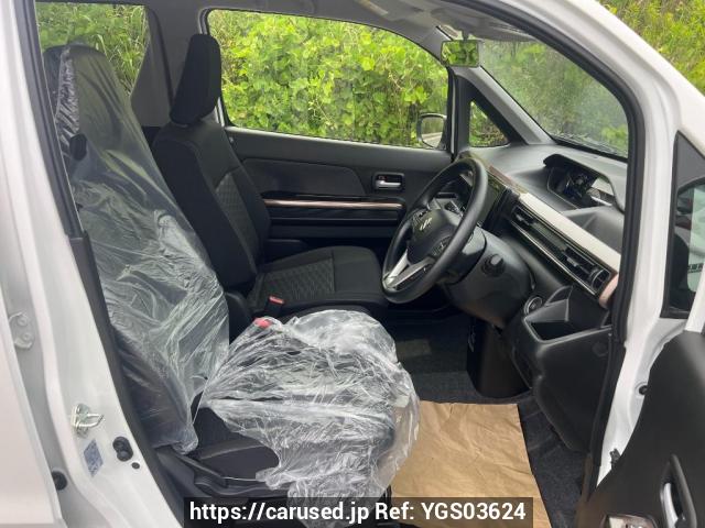 Buy Used 2025 Suzuki WAGON R Custom Z MH95S (YGS03624) - Carused.jp