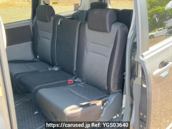 Used 2007 AT toyota noah ZRR75W Image[15]