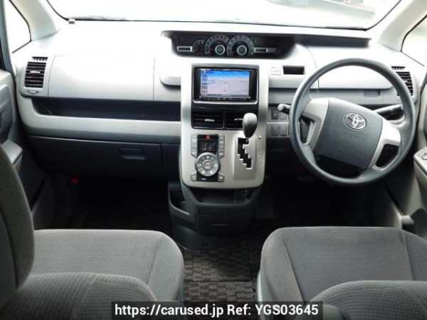 Used 2008 AT toyota noah ZRR75G Image[16]