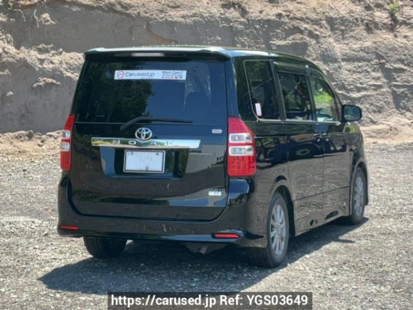 Used 2010 AT toyota noah ZRR75W Image[6]