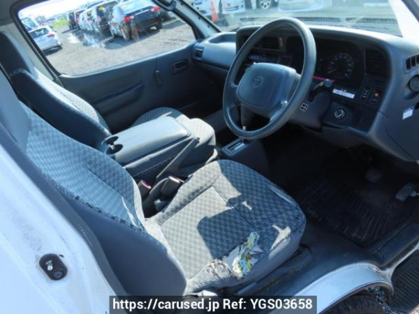 Used 2004 AT toyota hiace-commuter TRH124B Image[17]