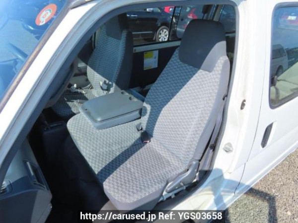 Used 2004 AT toyota hiace-commuter TRH124B Image[20]