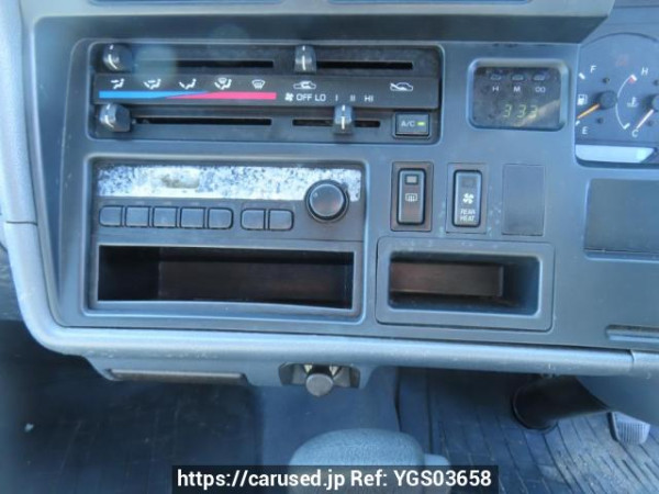Used 2004 AT toyota hiace-commuter TRH124B Image[29]