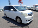 Toyota Noah ZRR70G