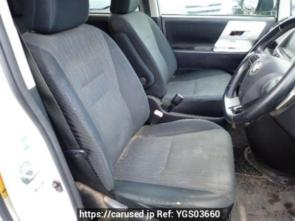 Used 2010 AT toyota noah ZRR70W Image[10]