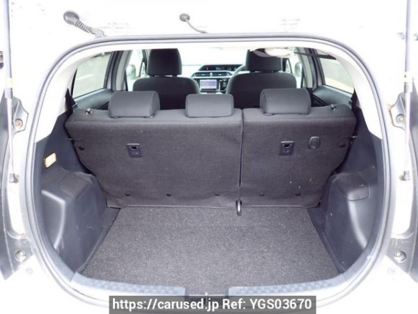Used 2017 AT toyota aqua NHP10 Image[8]