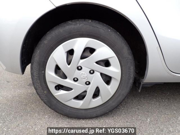 Used 2017 AT toyota aqua NHP10 Image[30]