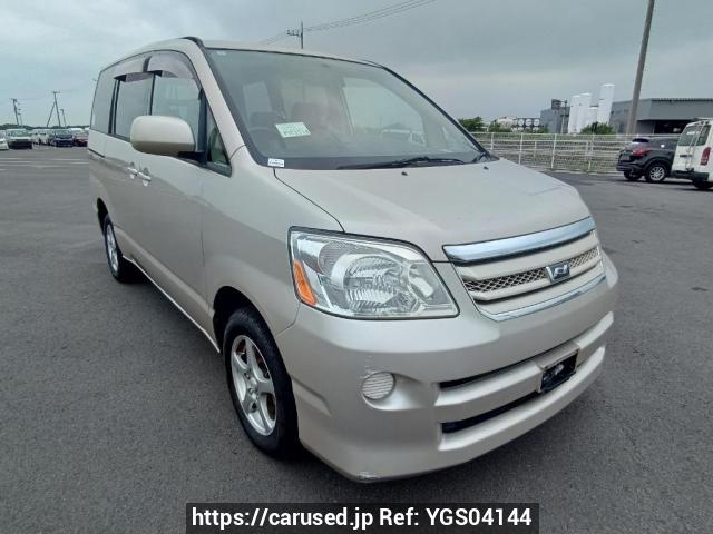 NOAH グレー Buy Used 2005 Toyota Noah AZR65G (YGS04144) - Carused.jp