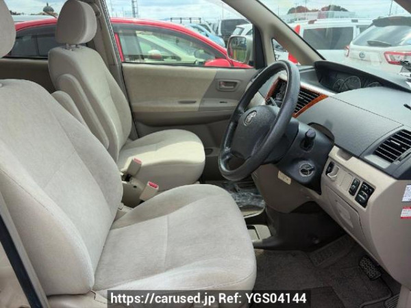 Used 2005 AT toyota noah AZR65G Image[11]