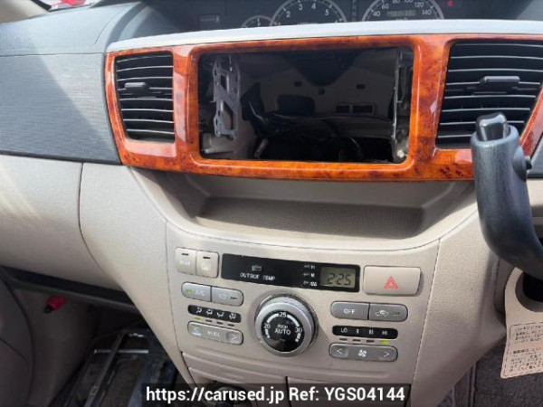 Used 2005 AT toyota noah AZR65G Image[15]